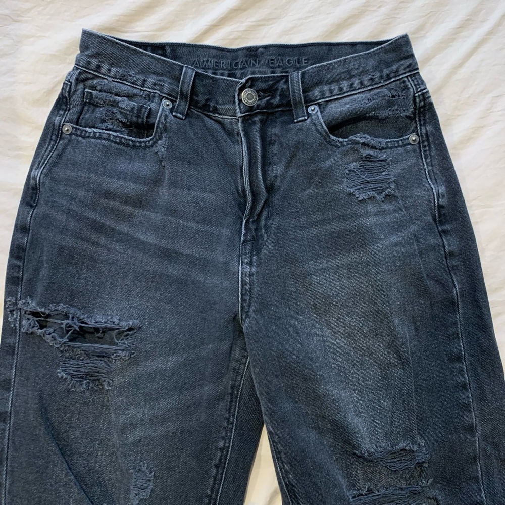 american eagle mom jeans